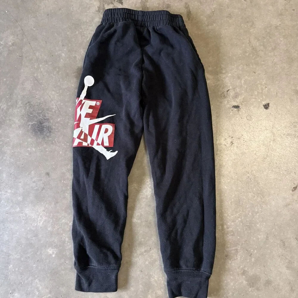 NIKE Jordan‎ Boy's Youth Classic Jogger Fleece Sweatpants S Spell Out Black Logo